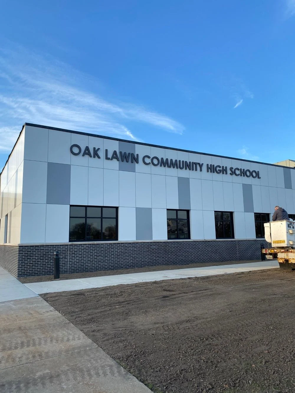 Oak Lawn Community High School